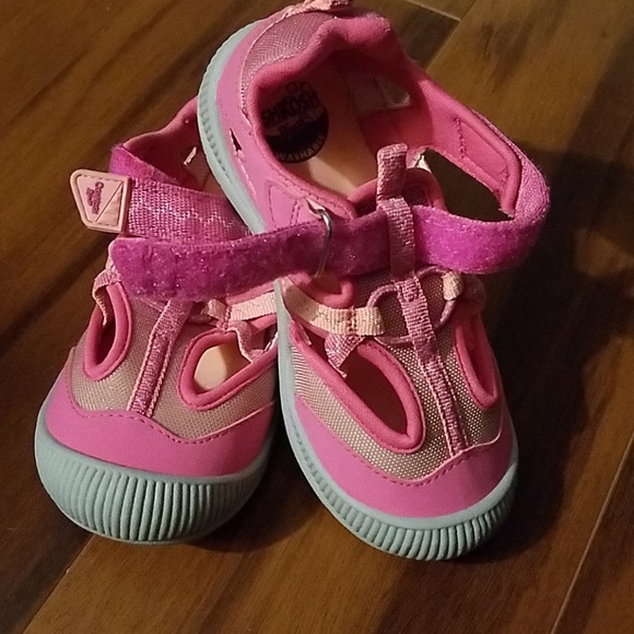 Girls closed toe sandal - Picture 1 of 4